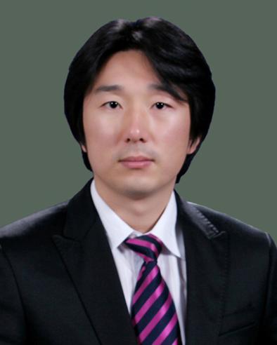 이준우 전임교수